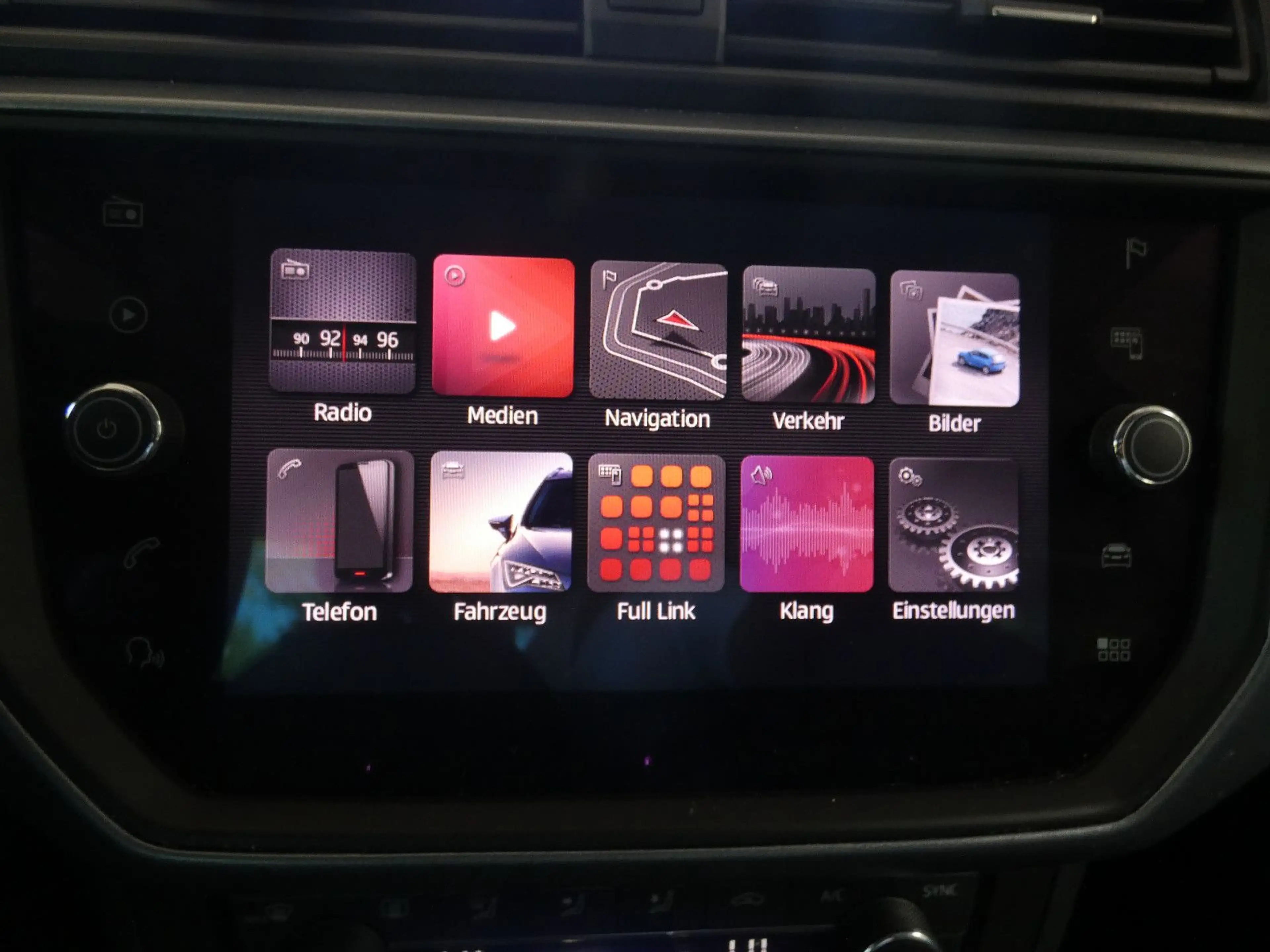 SEAT Arona Style — photo 14