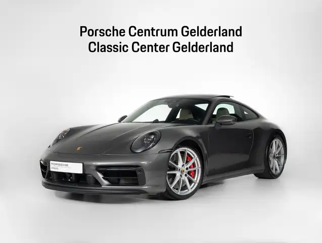 Porsche 911 Carrera GTS