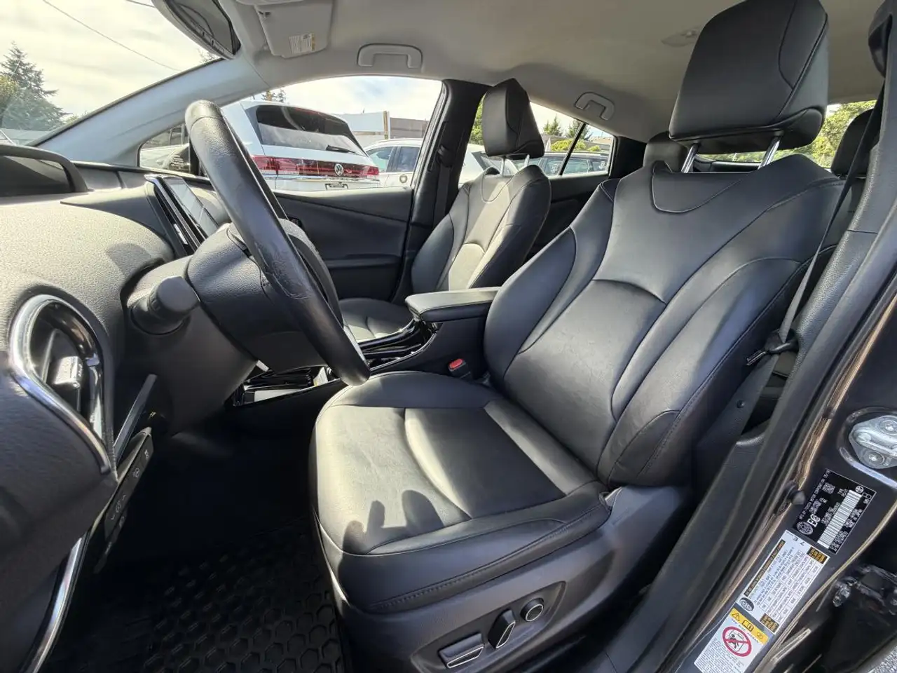 Toyota Prius Prime photo Toyota Prius Prime