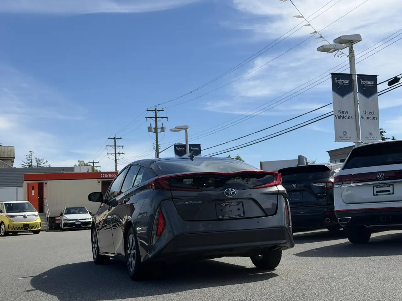 Toyota Prius Prime photo Toyota Prius Prime