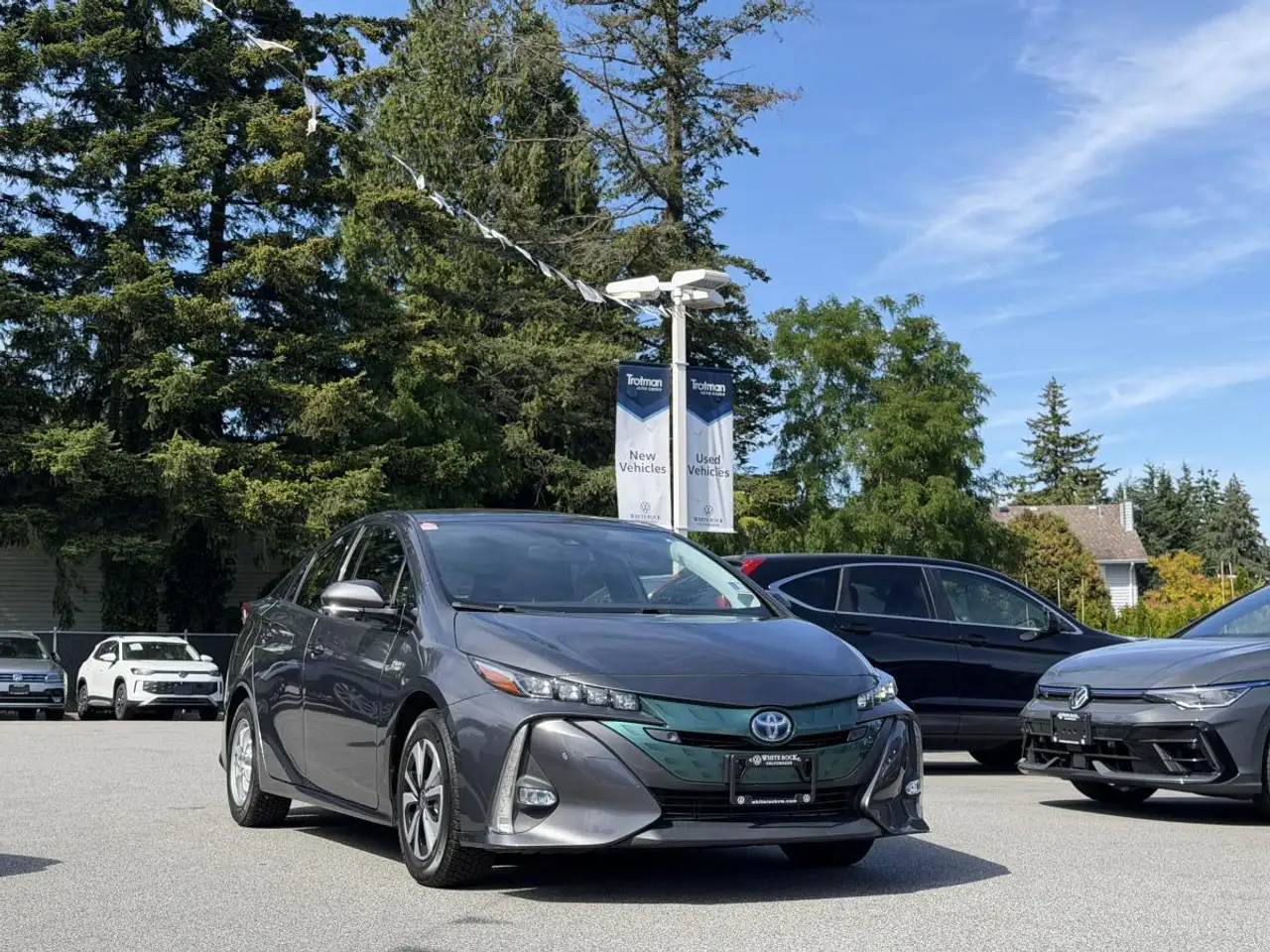 Toyota Prius Prime photo Toyota Prius Prime