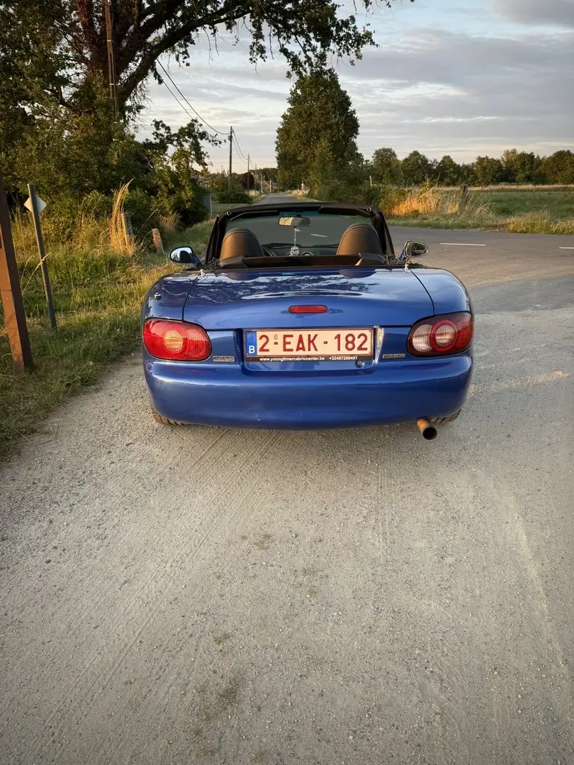 Mazda MX-5 1.6i 16V - 2