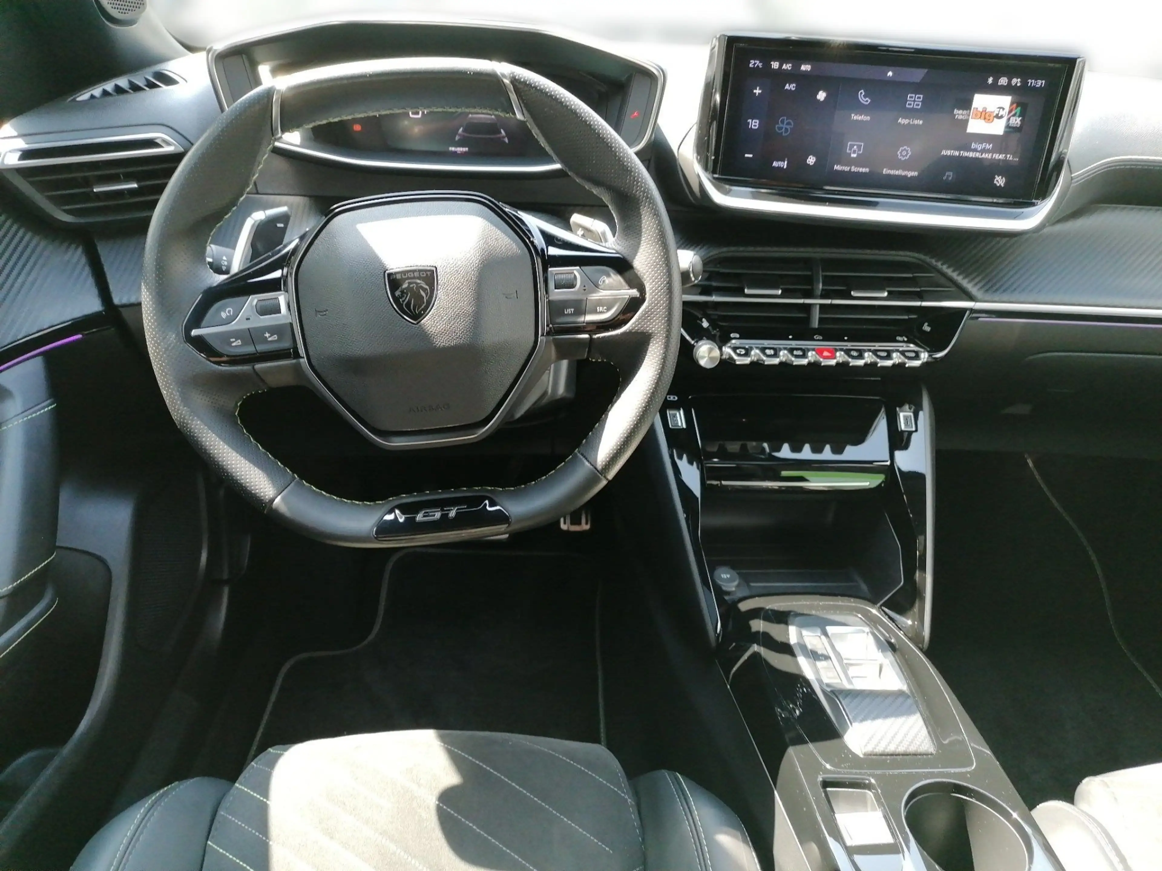 Peugeot 2008 1.2 PureTech 130 GT KeyLess LED Navi PDC LM — photo 9