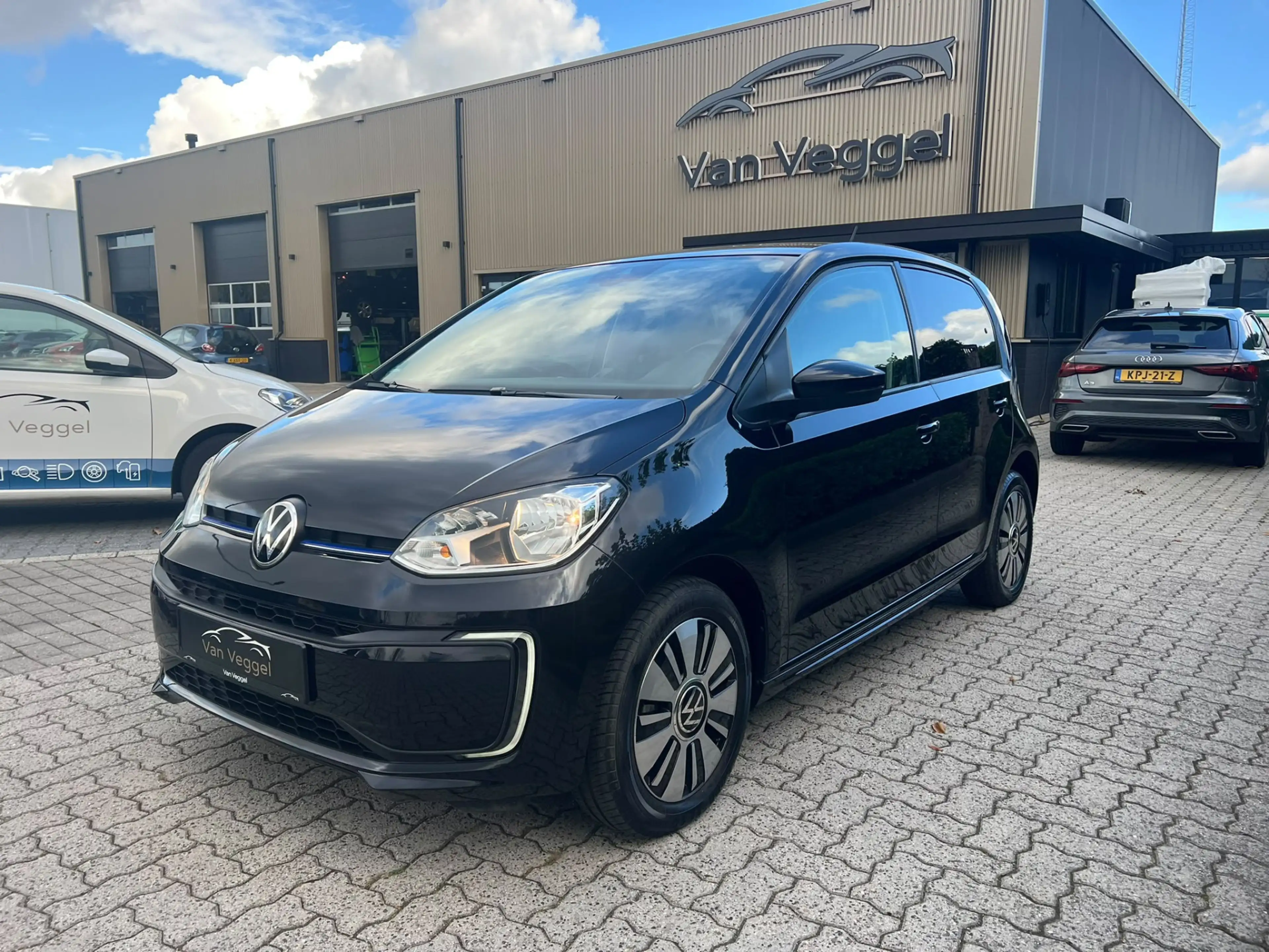 Volkswagen e-up! e-up! SOH 96% multi stuur, airco, stoelverw, Led — photo 7