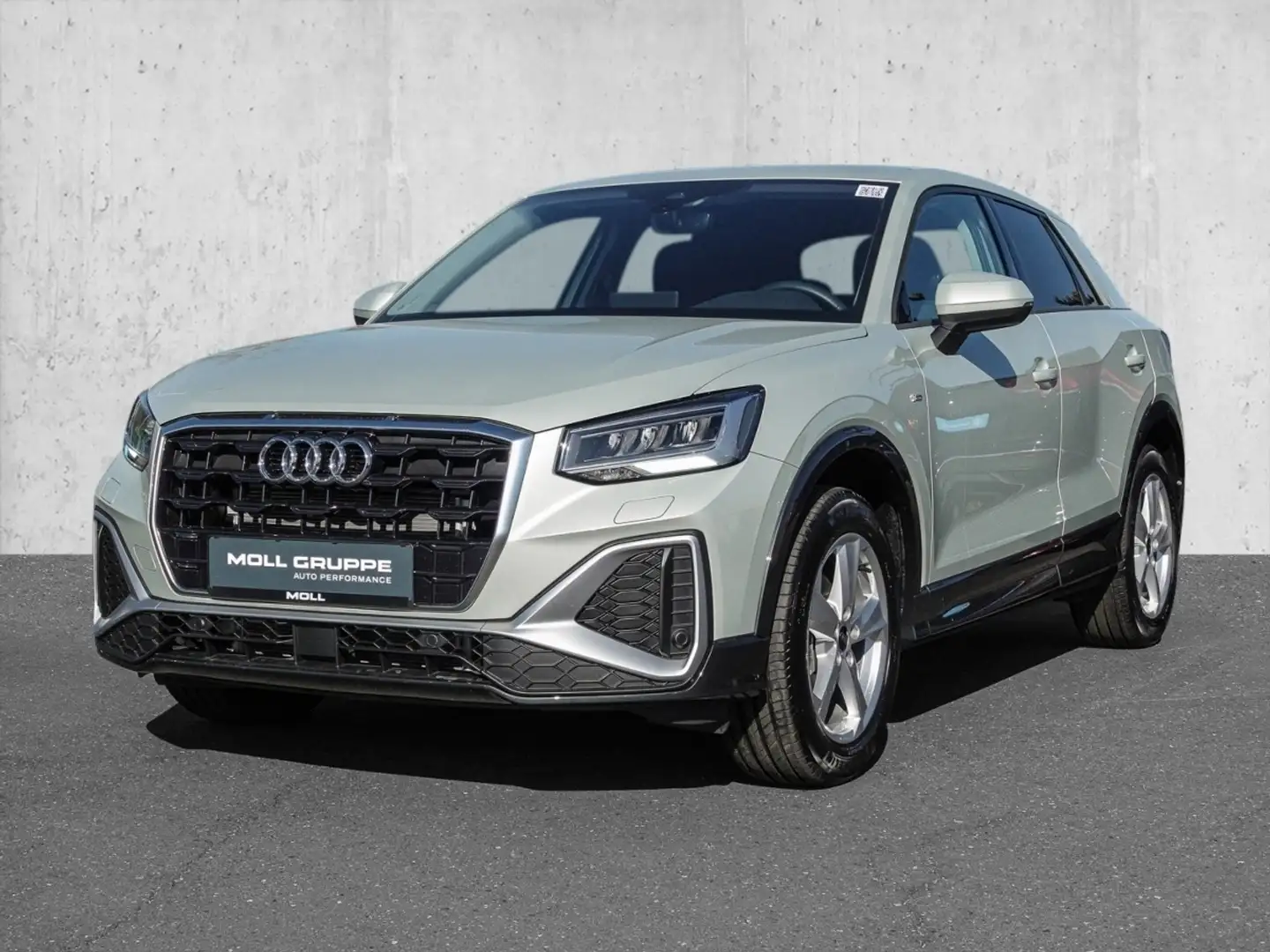 Audi Q2 S line 35 TFSI S tronic (AHK*Navi plus) NAVI Silber - 2