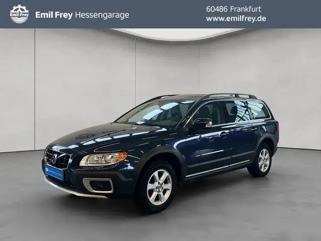 Volvo XC70 XC70 D5 AWD Summum Aut Glasd Leder Standh Four-C