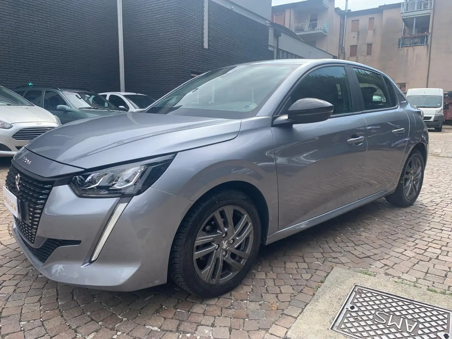 Peugeot 208 208 1.2 puretech Allure Pack s Argento - 2