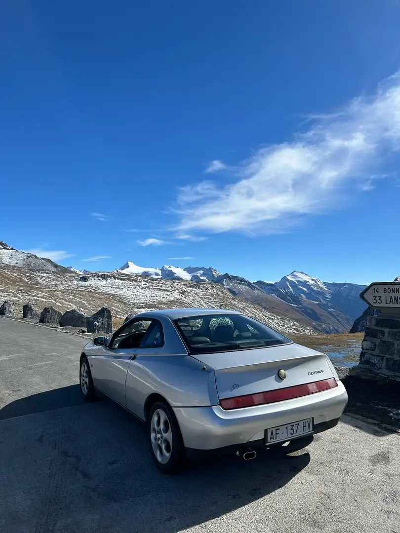 Alfa Romeo GTV 2.0 T.S. 16v M - 2