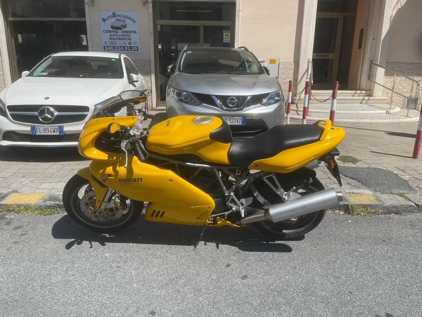 Ducati 900 SS Supersport i.e. Desmo 2 Giallo - 2