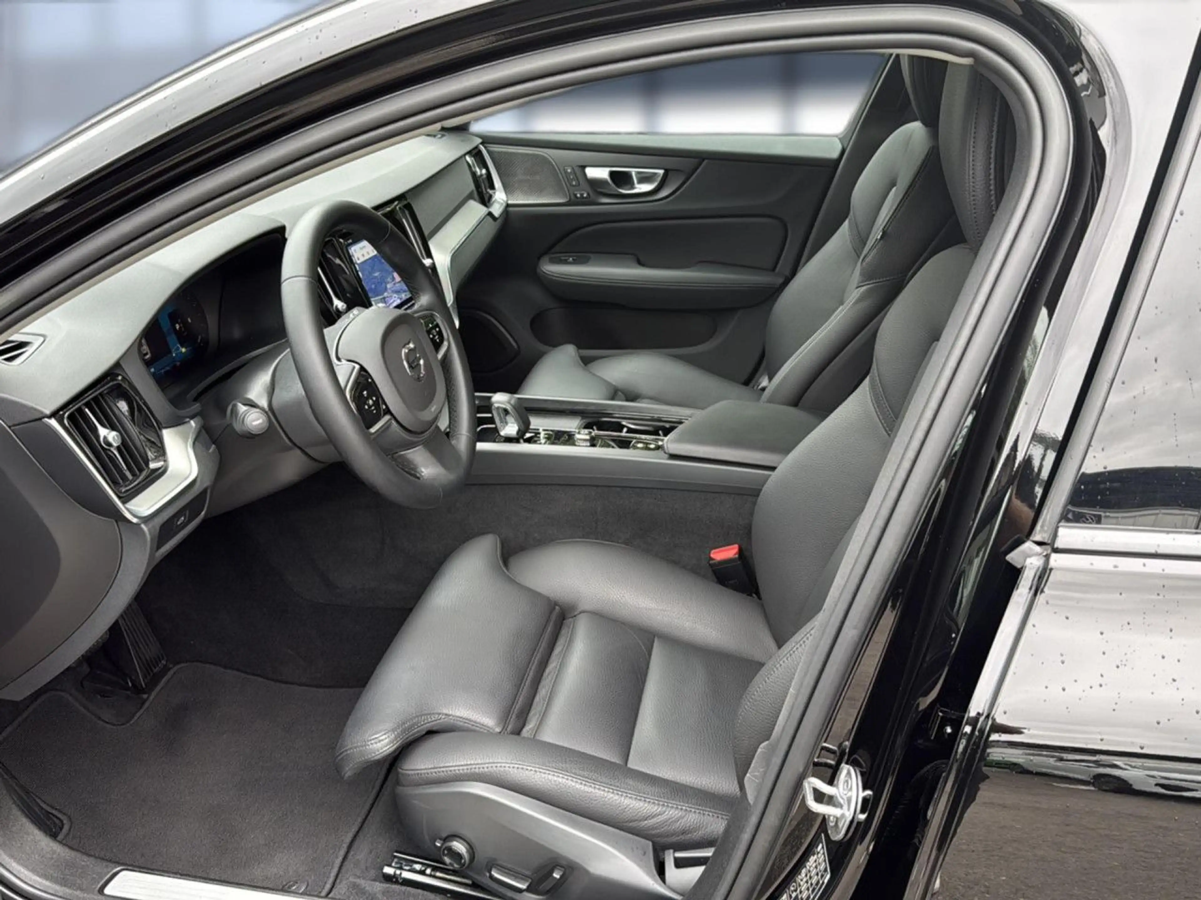 Volvo V60 Cross Country B4 (Diesel) Plus AWD Automatik — photo 10