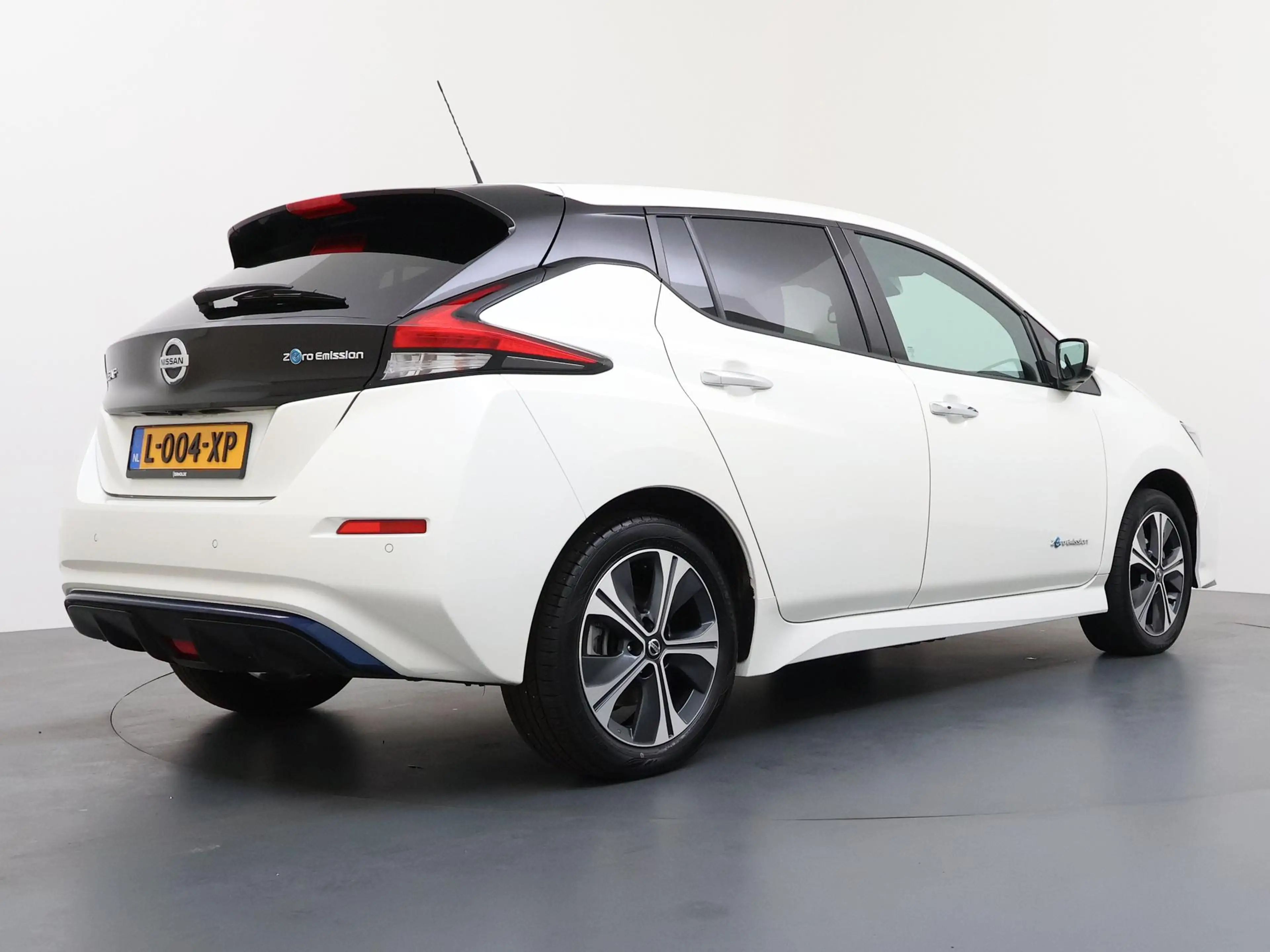 Nissan Leaf e+ Tekna 62 kWh | ProPILOT  | Adapt. Cruise | Lede — photo 5