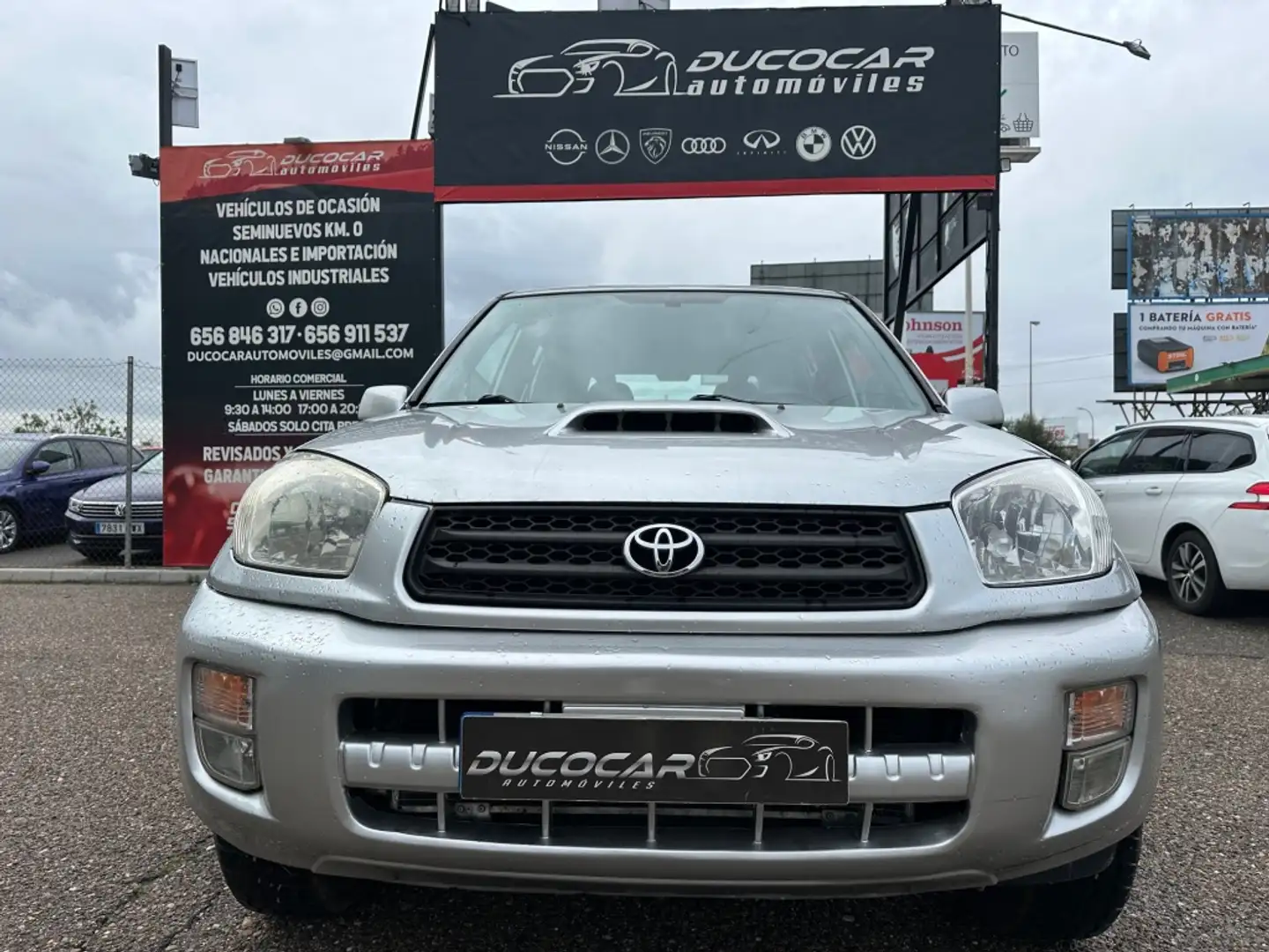 Toyota RAV 4 2.0 D4-D Luna Gris - 1