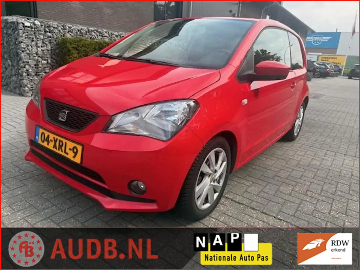 SEAT Mii 1.0 Style Sport |AIRCO| SPORT VLG.|ELEKTR.PAKKET| Rood - 1