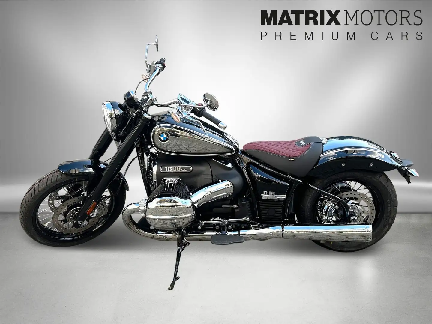 BMW R 18 Classic 100 Jahre Edition Akrapovic Schwarz - 2