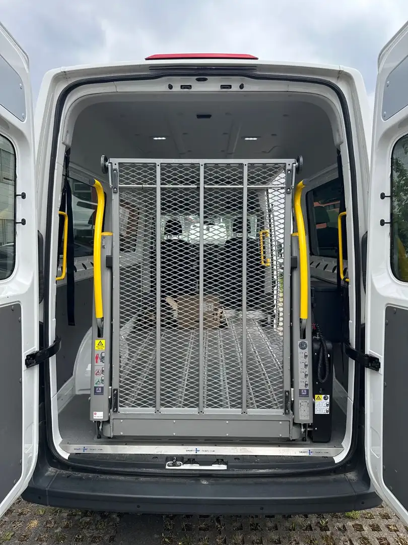 Volkswagen Crafter 35 mittellang Hochdach Rollstuhl Rampe Bianco - 1