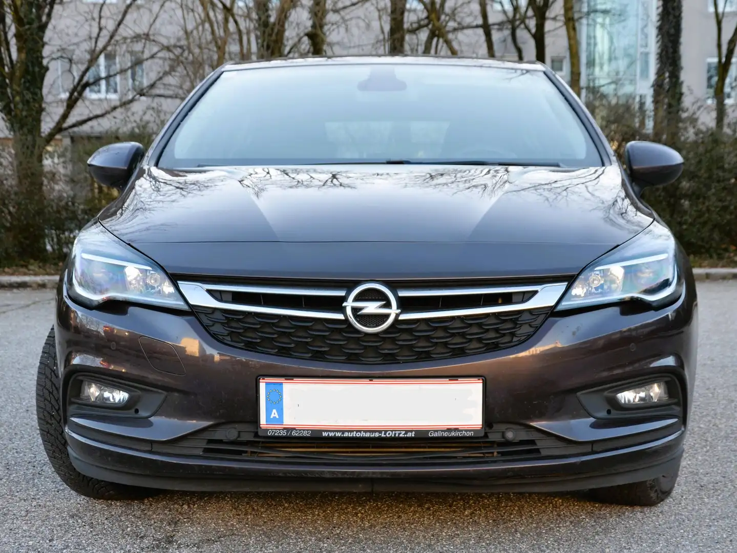Opel Astra Astra 1,4 Turbo Direct Injection Österreich Edition Österreich Edition Braun - 1