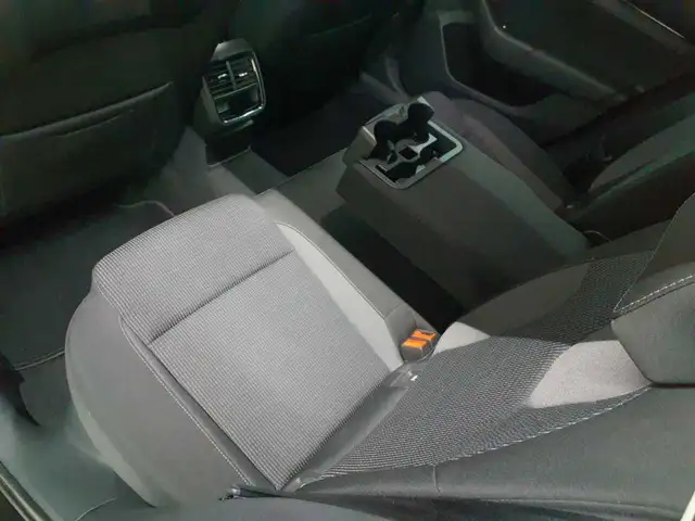 Skoda Octavia view 8