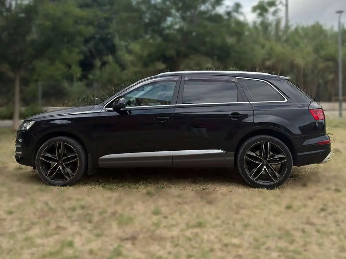 Audi Q7 3.0TDI quattro tiptronic 7pl. 200kW(9.75) Negro - 2