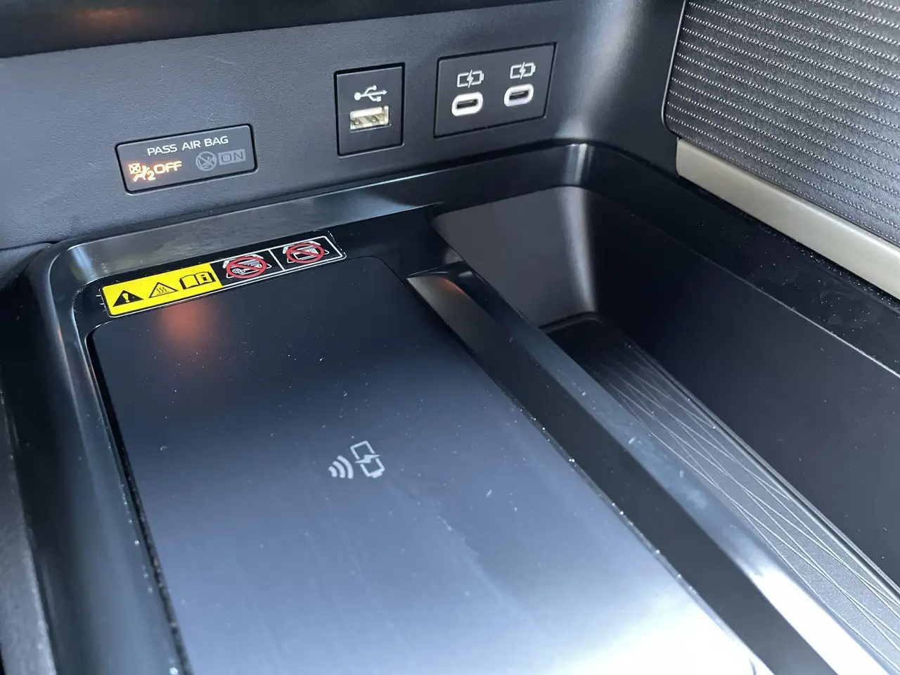 Toyota Camry снимка Toyota Camry