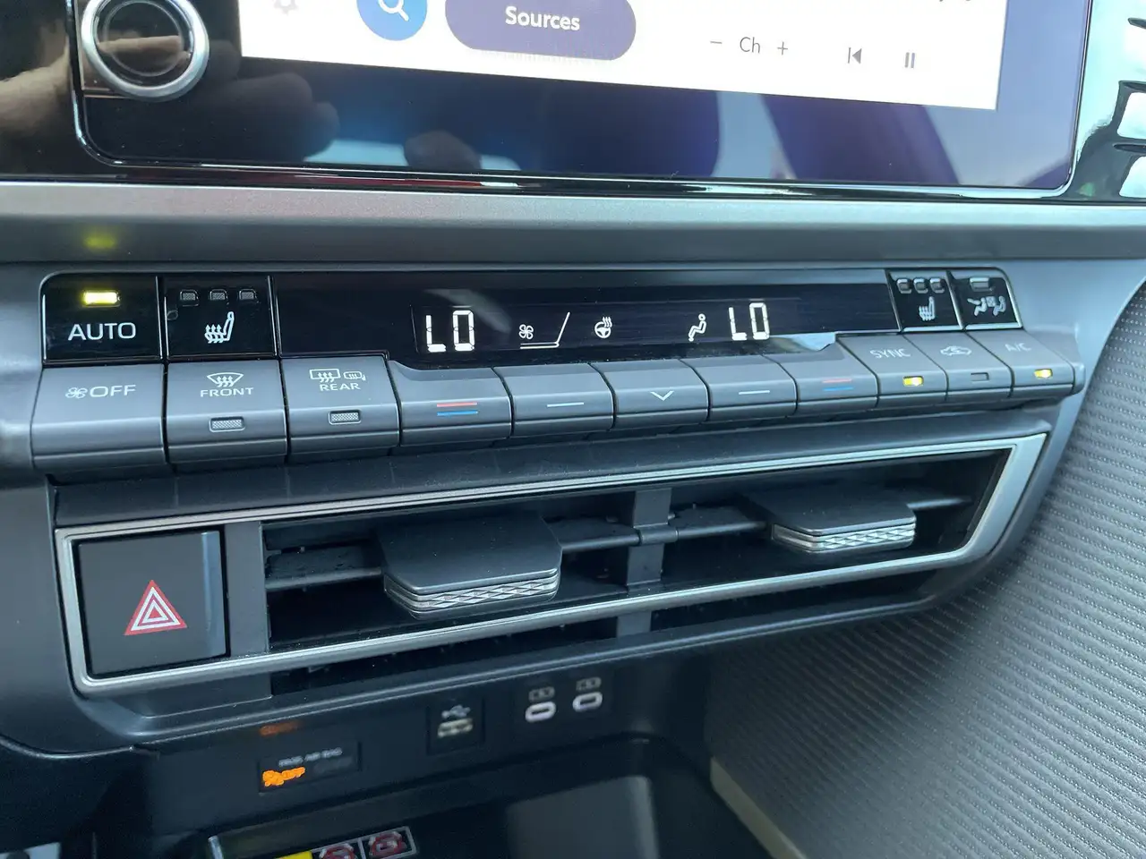 Toyota Camry снимка Toyota Camry