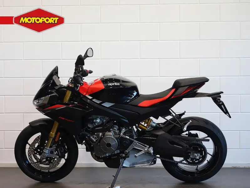 Aprilia Tuono - foto 4