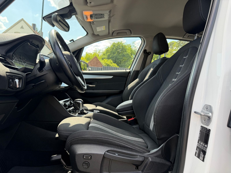 BMW 218 d Active Tourer  LED/NAVI/TEMPO — photo 9