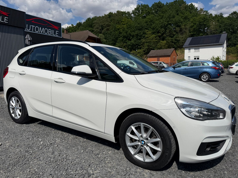BMW 218 d Active Tourer  LED/NAVI/TEMPO — photo 3