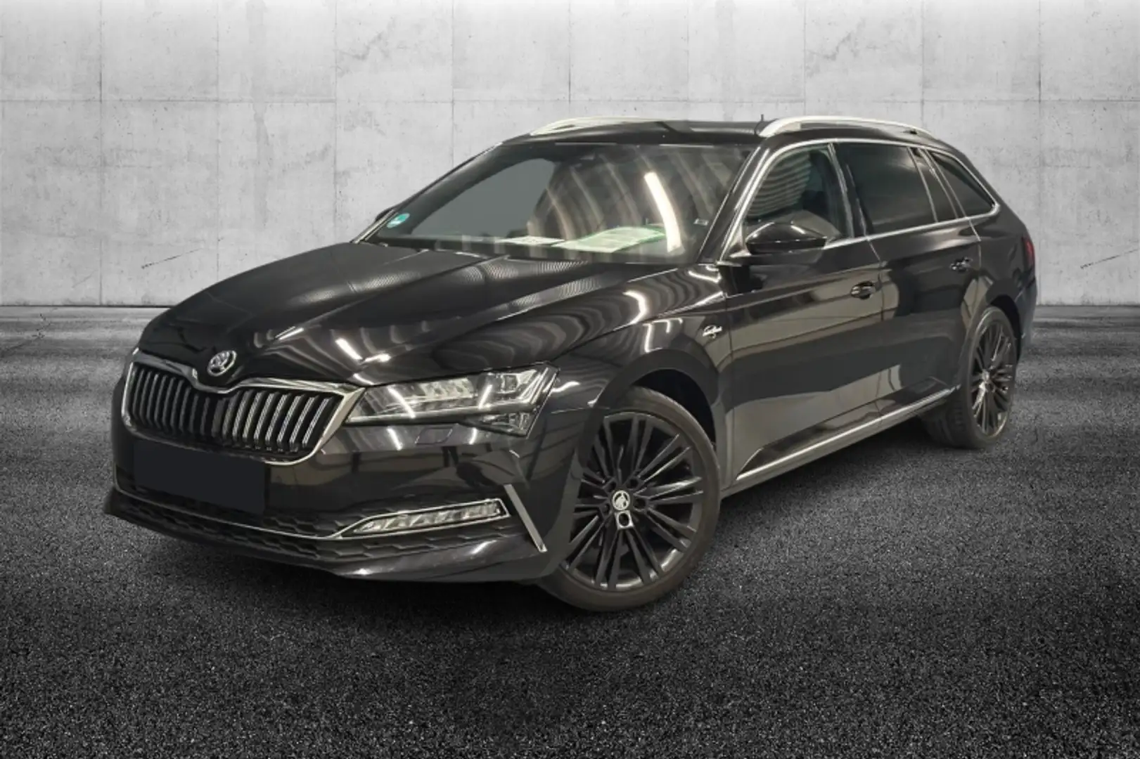 Skoda Superb 1.4 TSI Plug-In Hybrid DSG Wagon Laurin&Klement Nero - 2