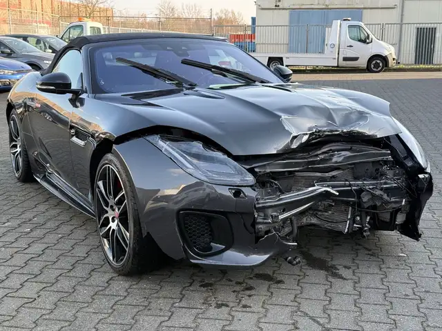 Jaguar F-Type Cabriolet R-Dynamic Sitzklima*Meridian*