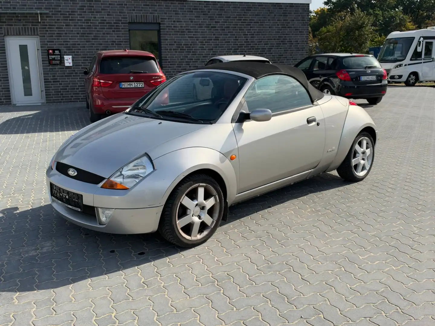 Ford Streetka 1.6 Elegance *Cabrio* *Tüv bis 06/2028* Silber - 1