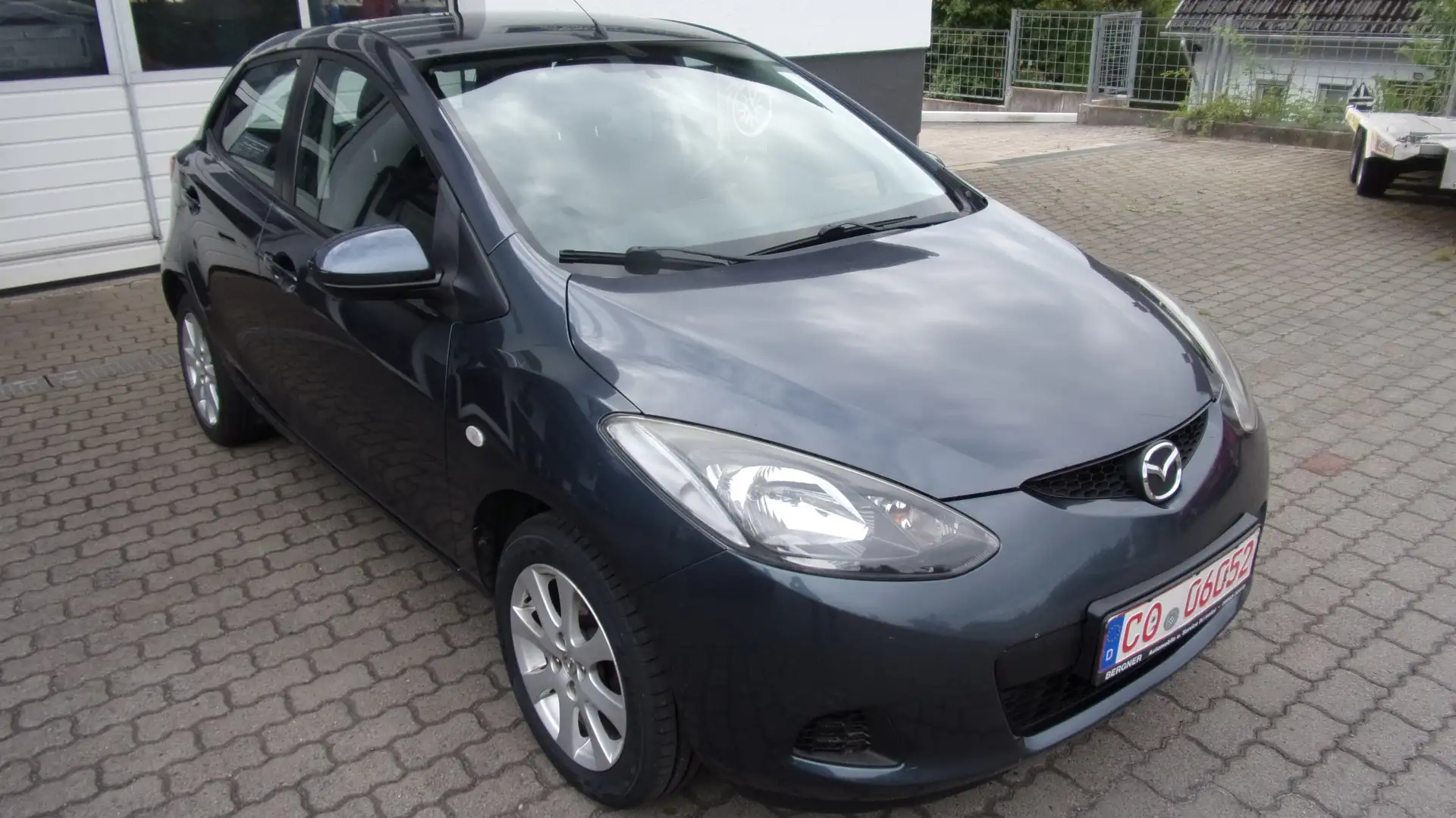 Mazda 2 1.3 Independence - NUR 106T Km Gri - 2