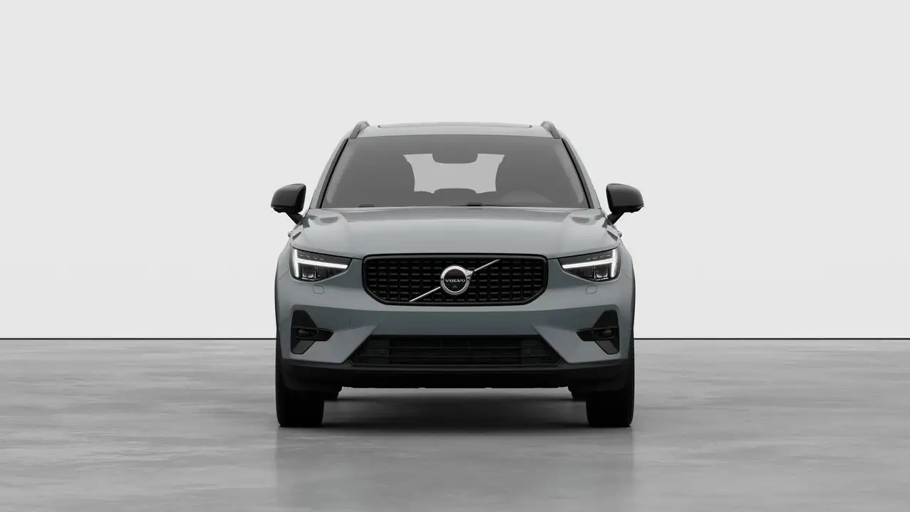 Volvo XC40 снимка Volvo XC40