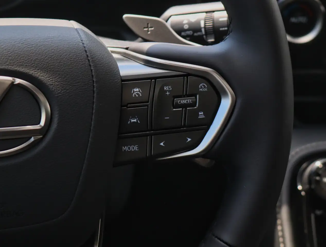 Lexus NX fotografie Lexus NX