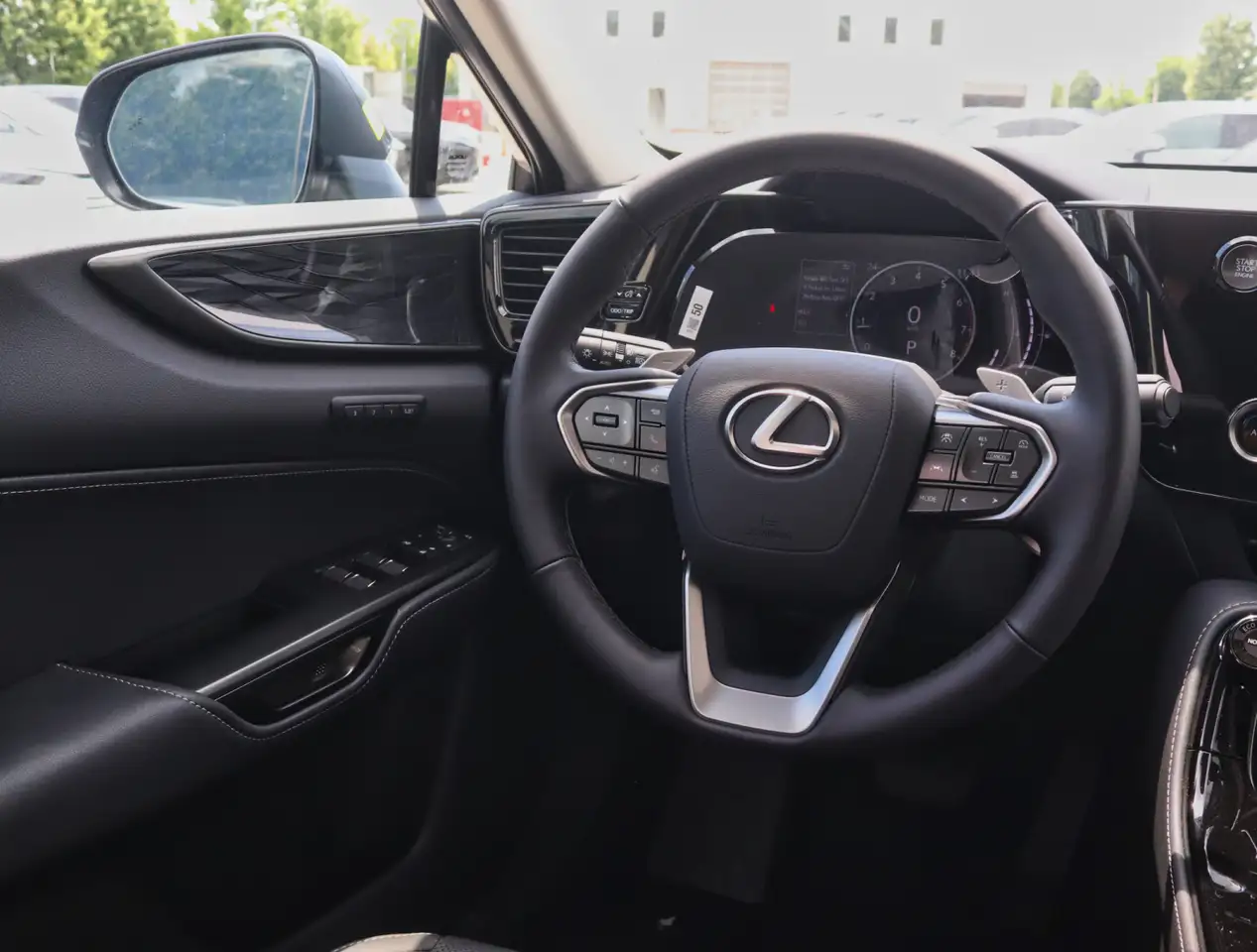 Lexus NX fotografie Lexus NX