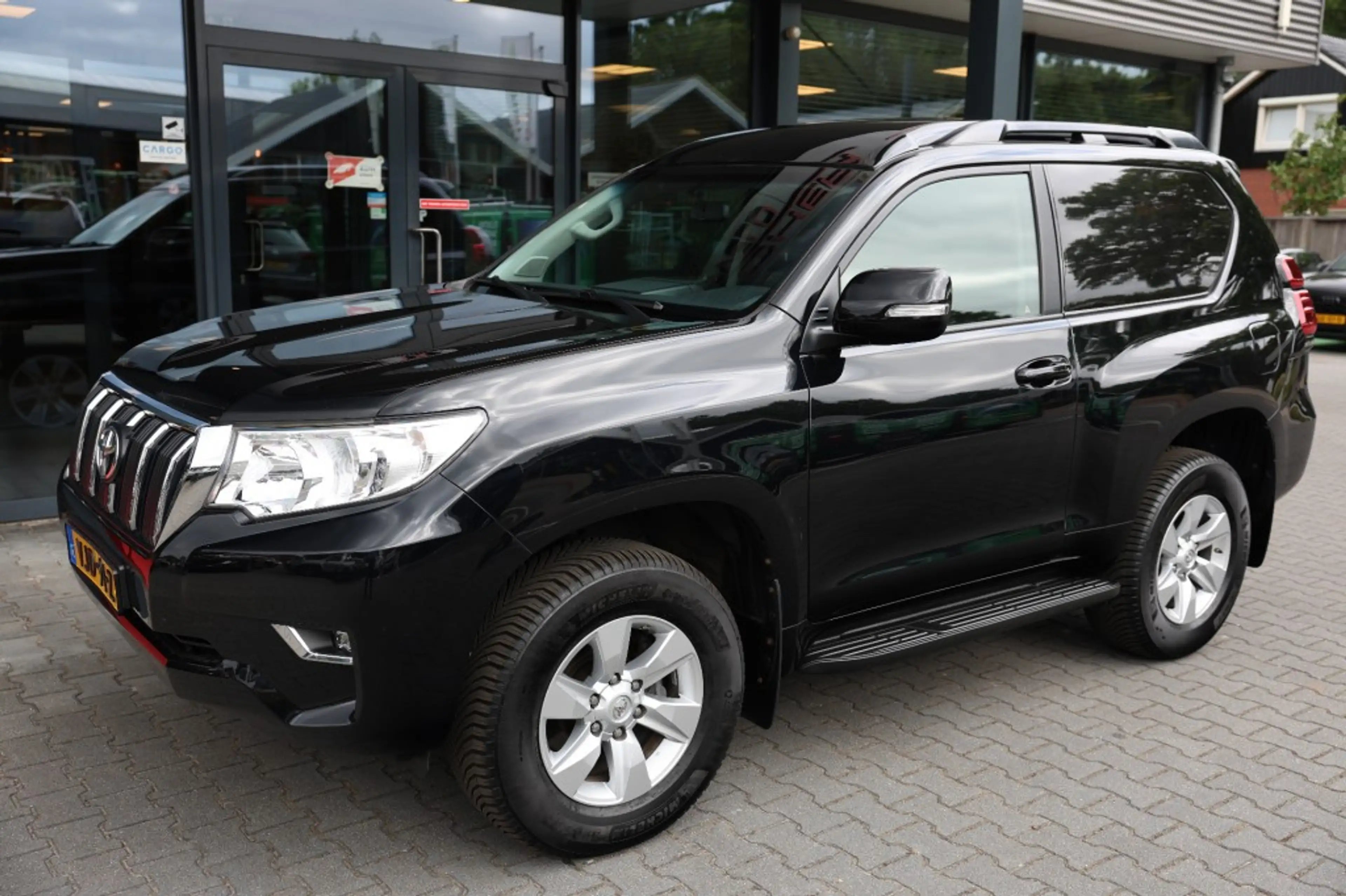 Toyota Land Cruiser 2.8 D-4D 3DRS CHALLENGER A/T VAN — photo 26