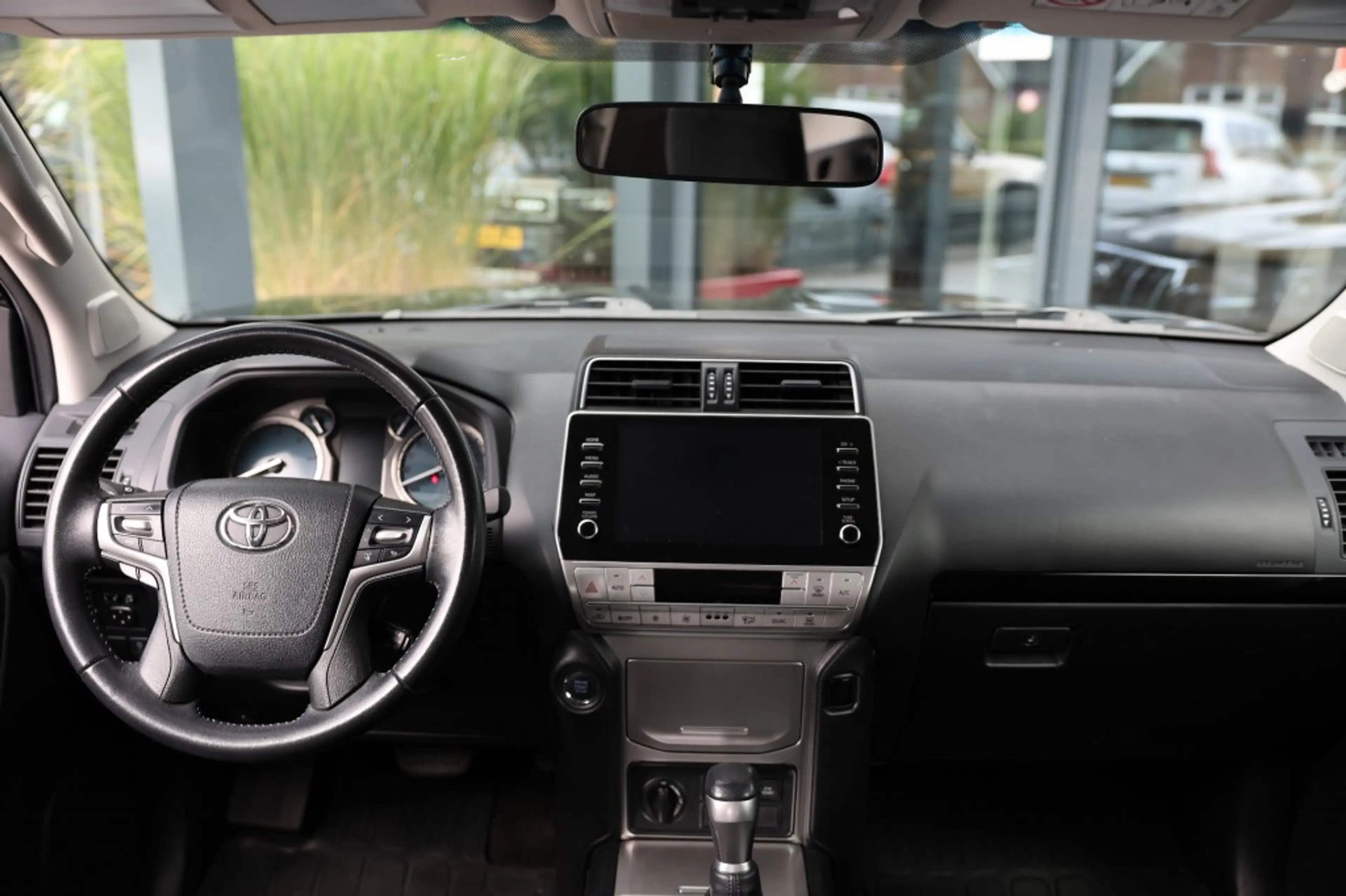 Toyota Land Cruiser 2.8 D-4D 3DRS CHALLENGER A/T VAN — photo 21