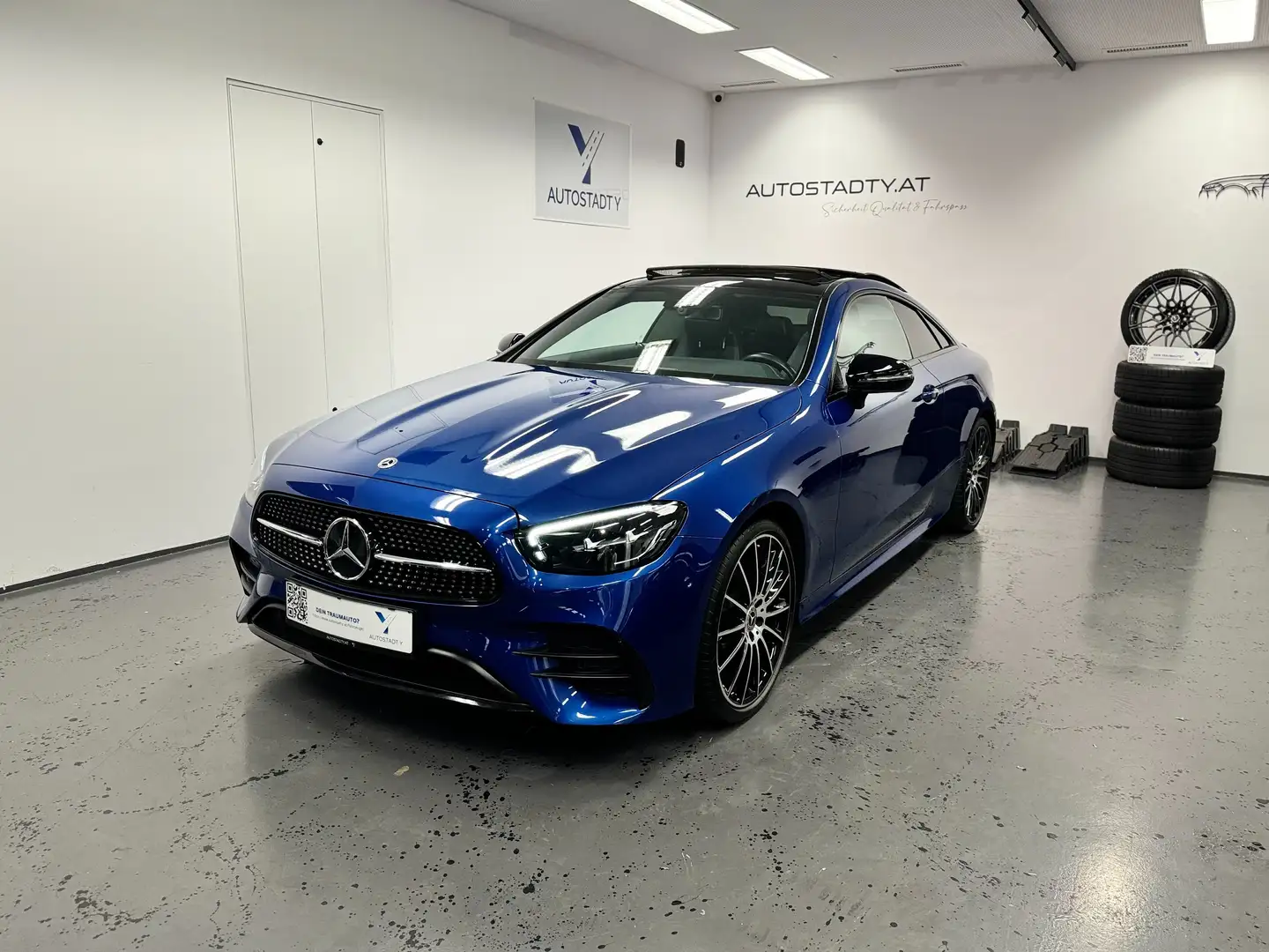 Mercedes-Benz E 220 d *AMG-Line*Panoramadach*Burmester*Parkpaket* Azul - 1