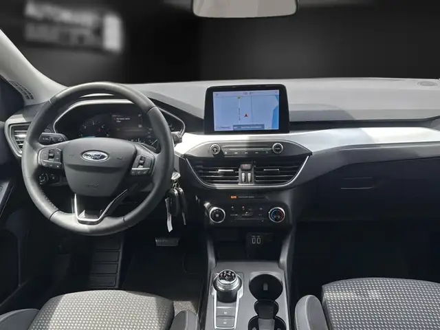 Ford Focus view 13