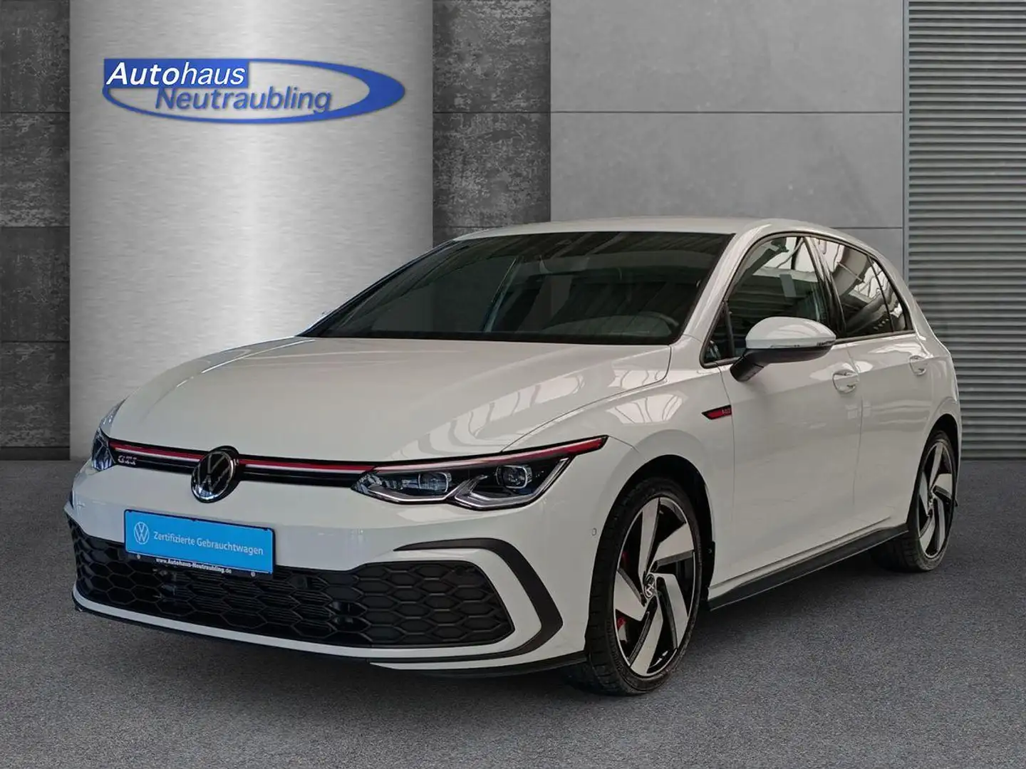 Volkswagen Golf 8 2.0 TSI "GTI" 245 PS DSG+DCC+IQ.LIGHT+NAVI+REARV Weiß - 2