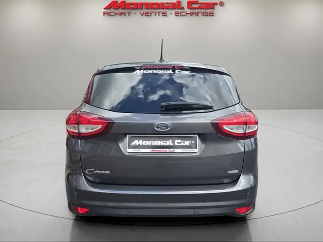 Ford C-Max view 5