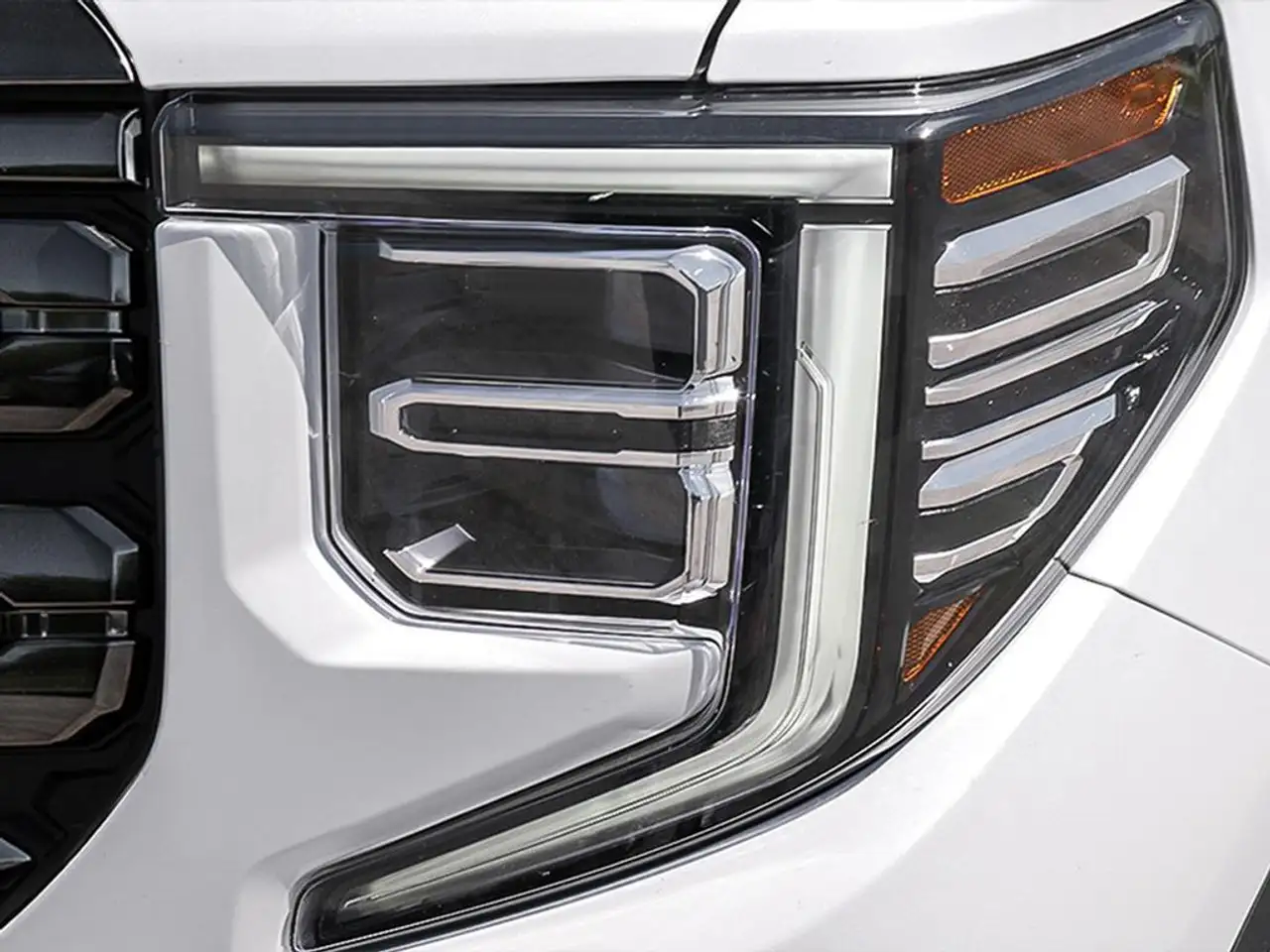 GMC Sierra 1500 снимка GMC Sierra 1500