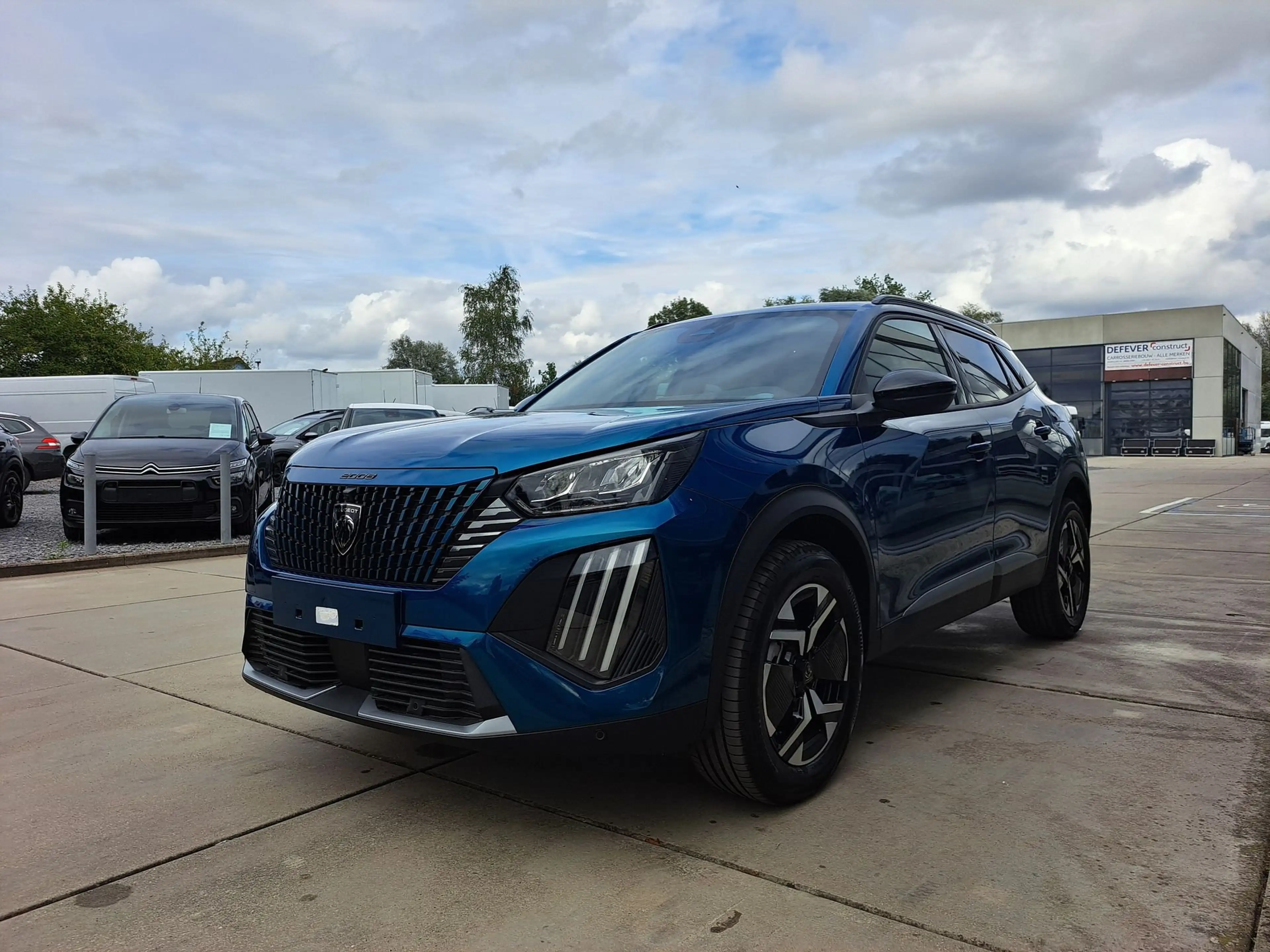 Peugeot 2008 1.2 Hybrid Allure e-DSC6 AUTOMAAT — photo 3