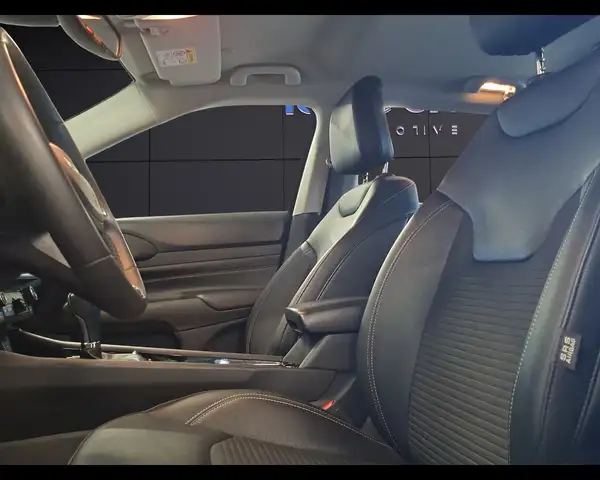 Jeep Compass view 9