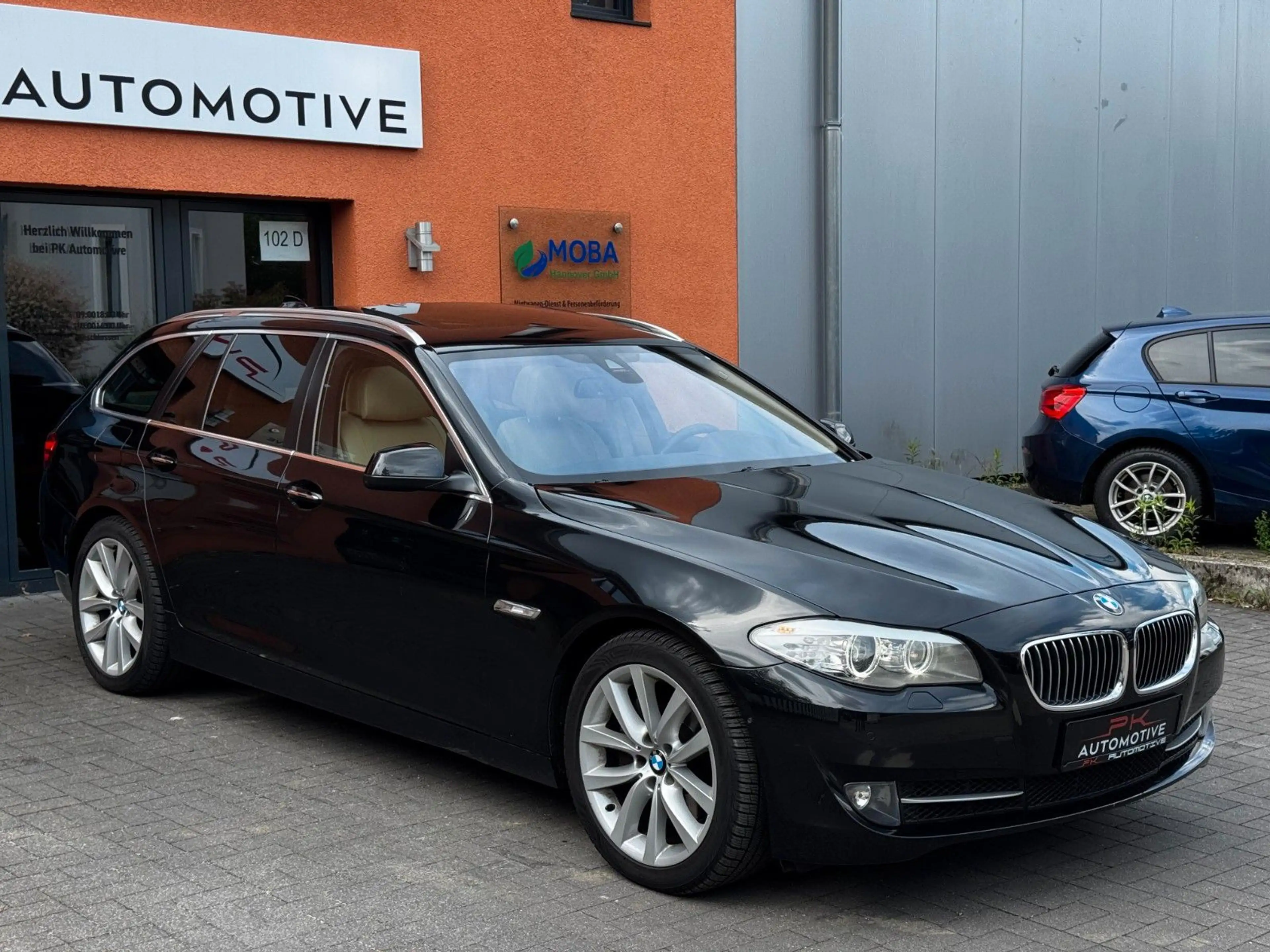 BMW 535 d xDrive BI-XENON*SOFTC*PANO*HUD*360*AHK — photo 3