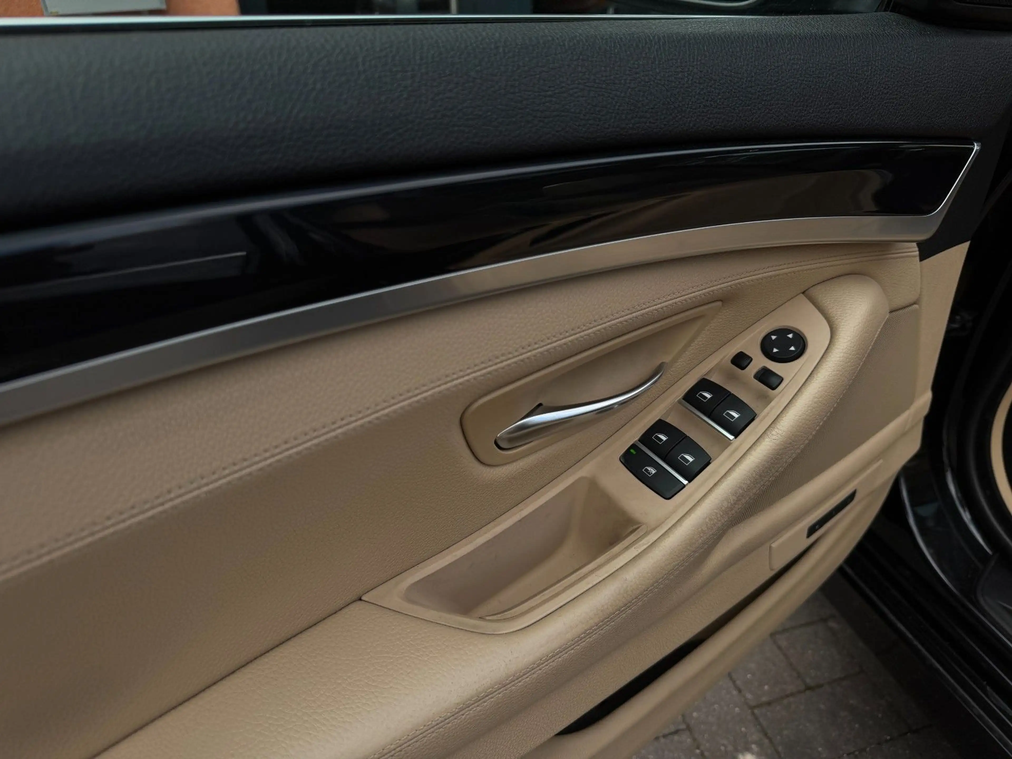 BMW 535 d xDrive BI-XENON*SOFTC*PANO*HUD*360*AHK — photo 15
