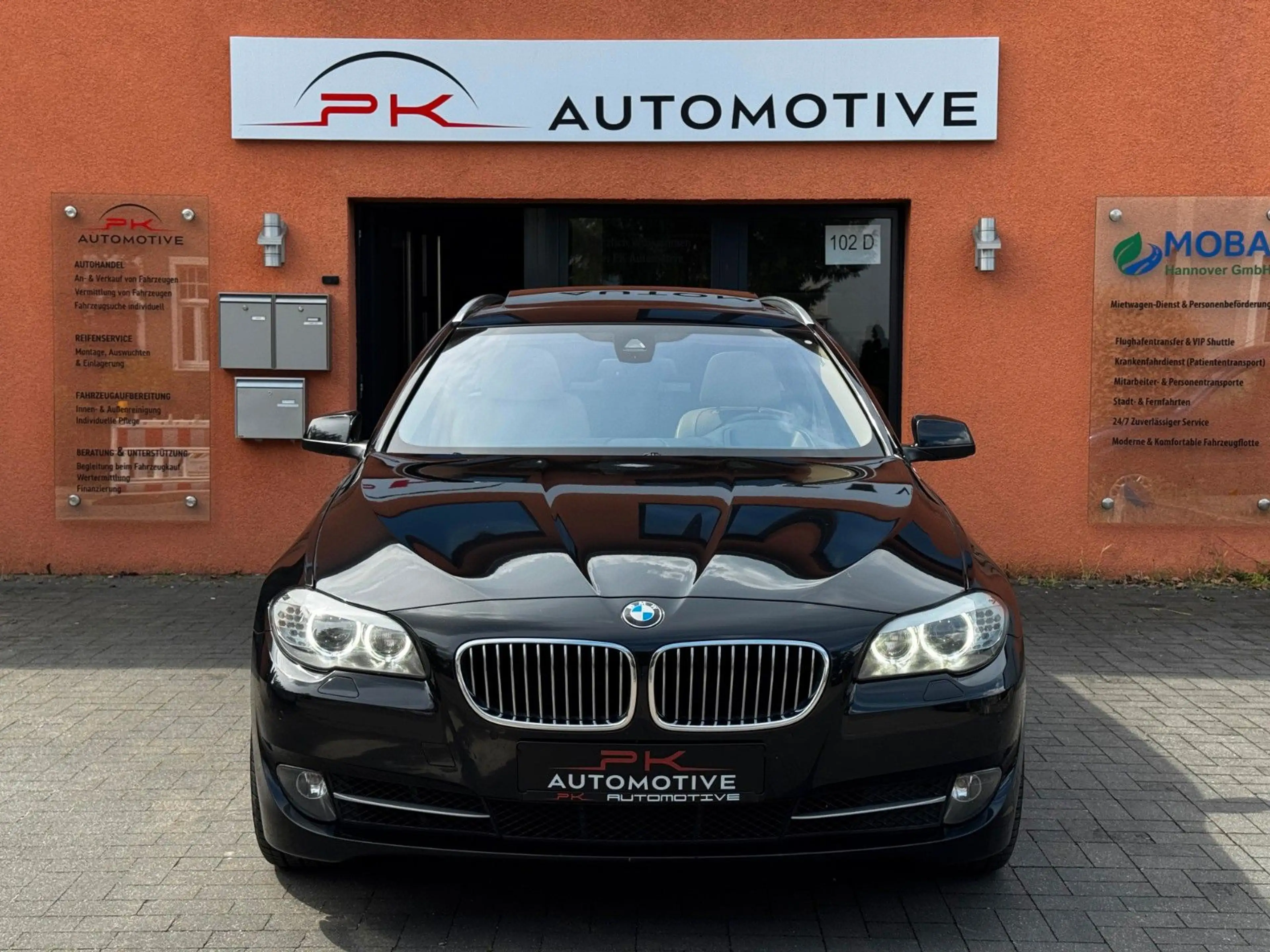 BMW 535 d xDrive BI-XENON*SOFTC*PANO*HUD*360*AHK