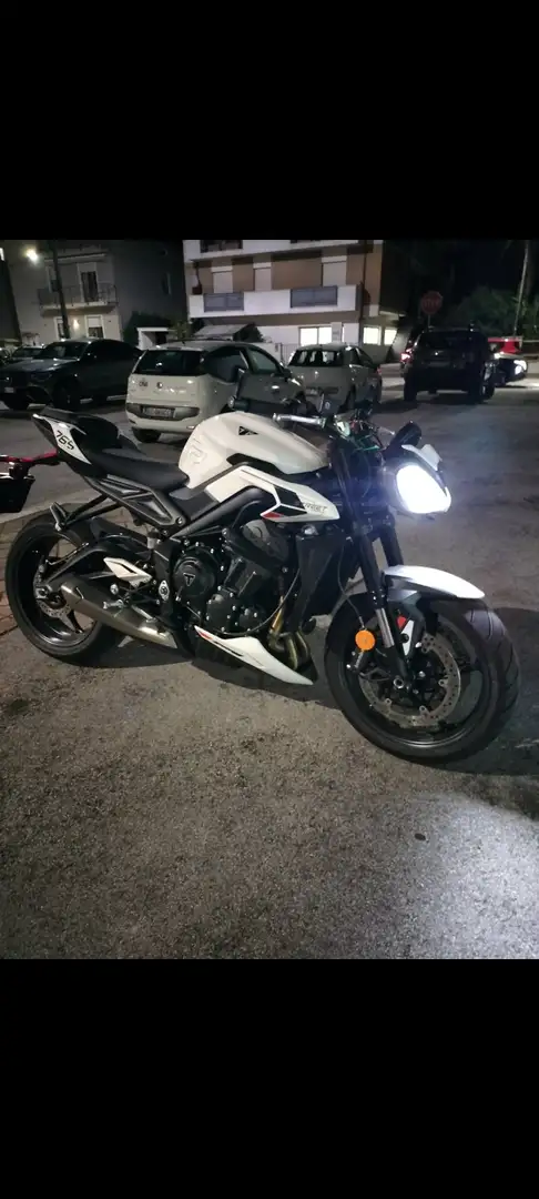 Triumph Street Triple 765 Triumph Street Triple 765R Beyaz - 2