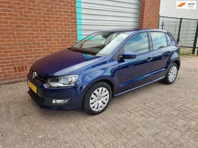 2012 Volkswagen Polo in Blue for sale