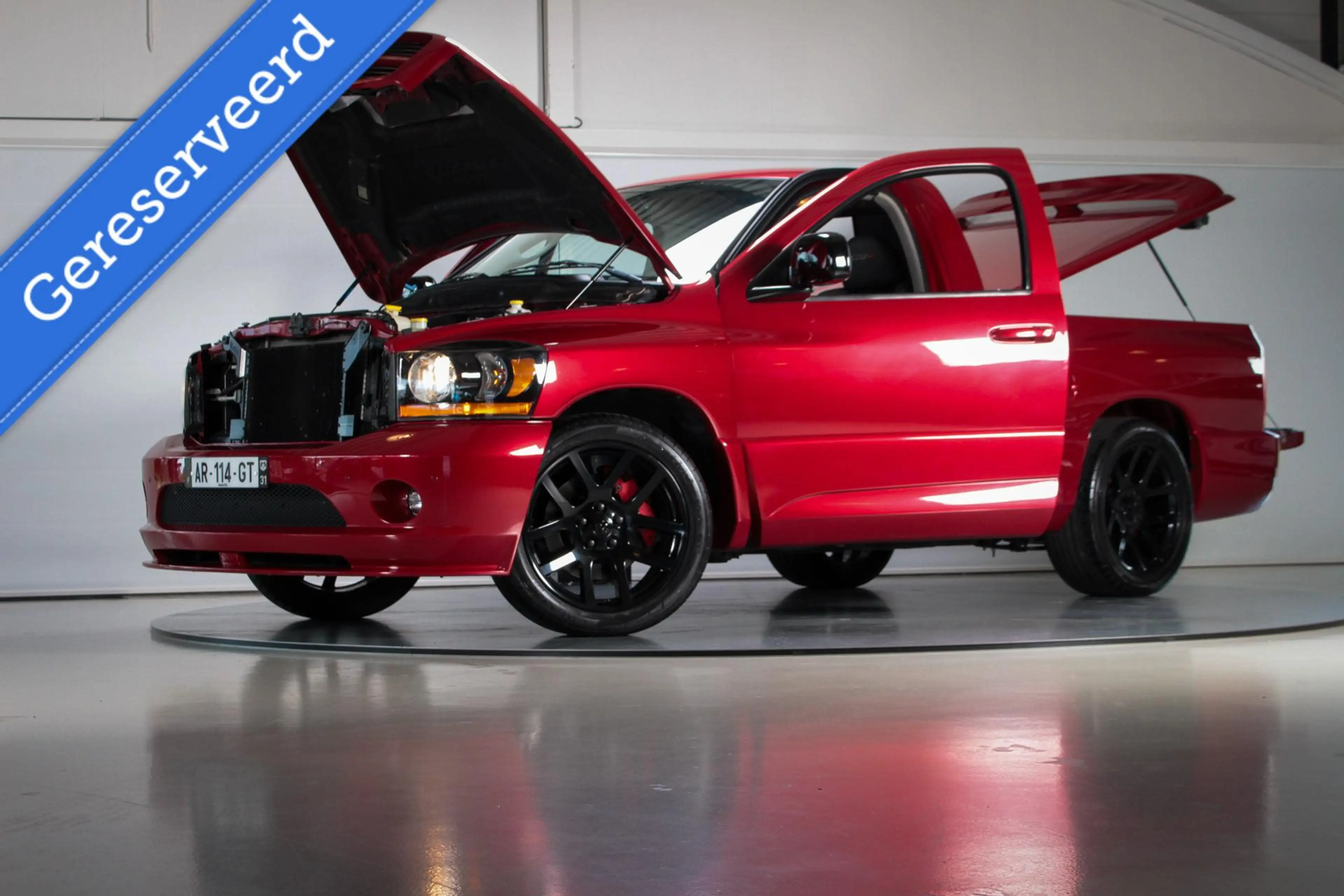 Dodge RAM SRT10 — photo 2