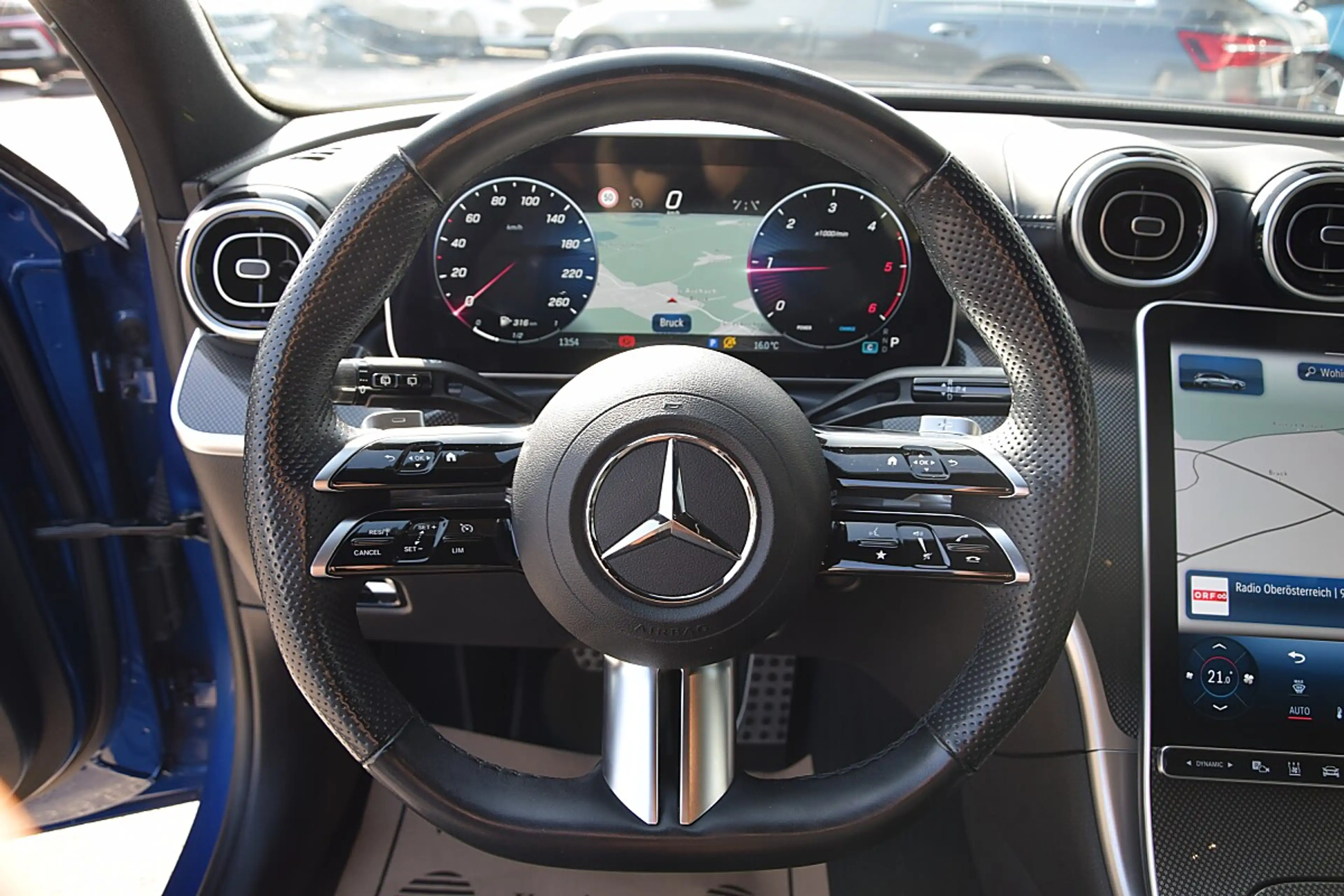 Mercedes-Benz C 220 d AMG Line 4Matic *AMG-Sportpaket*AMG Styling*S... — photo 7